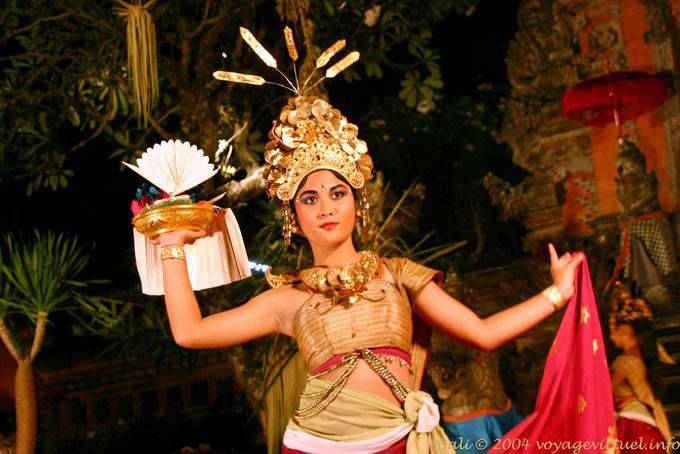 Dancer wearing a flat, Barong dance - Bali