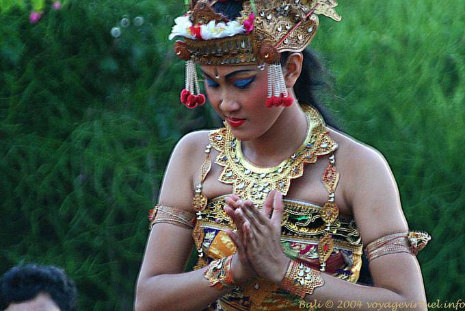 Kecak dancer with downcast eyes, Uluwatu - Bali