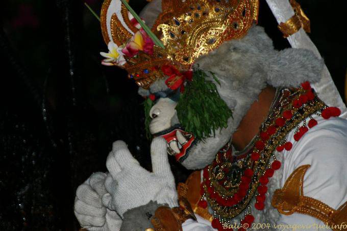 The Monkey King Uluwatu Kecak - Bali
