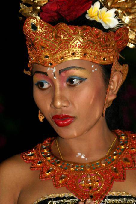 Balinese dancer with sad eyes Uluwatu Kecak - Bali