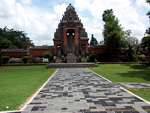 Sanctuary entrance, Mengwi Taman Ayun, Bali.
