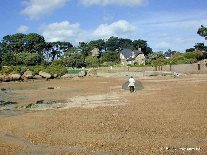 Plage de Saint Guirec, Brittany - France