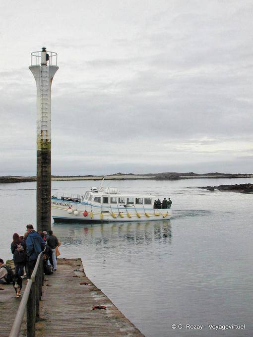 The star at the end of the pier, Roscoff, Brittany - France