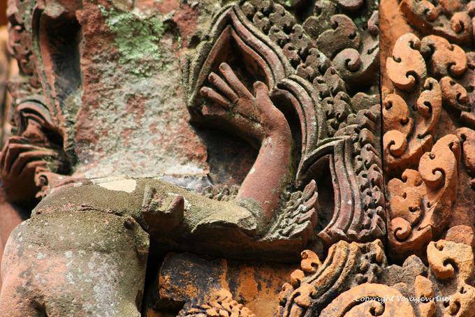 The hand of the decapitated Banteay Srei, Angkor, Cambodia