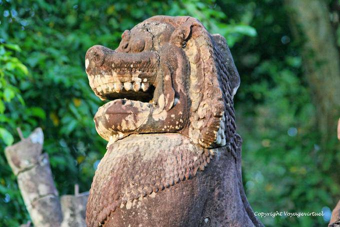 The teeth of the lion, Preah Khan, Angkor, Cambodia