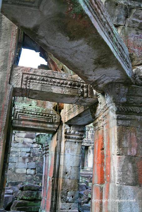Complex architecture Preah Khan, Angkor, Cambodia
