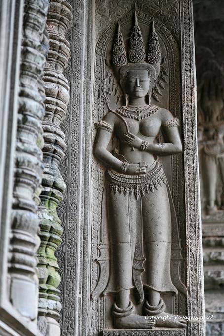 Apsara born from the churning of the sea of milk, Angkor Wat, Angkor, Cambodia