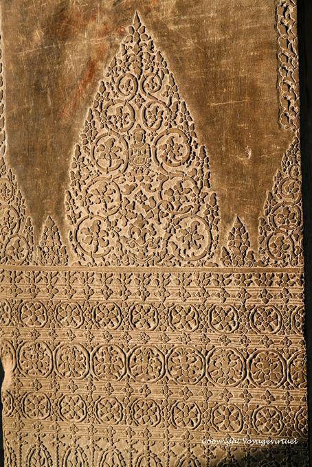 Fineness of the grounds of a carved mural, Angkor Wat, Angkor, Cambodia