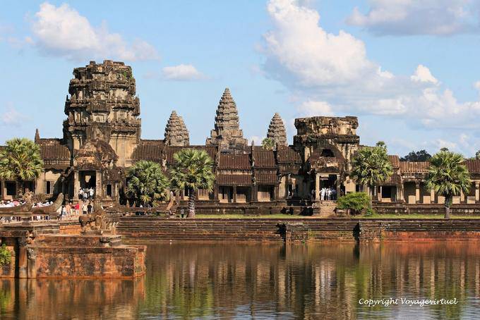Panorama of the Gopuram and the site from a moat, Angkor Wat, Angkor, Cambodia