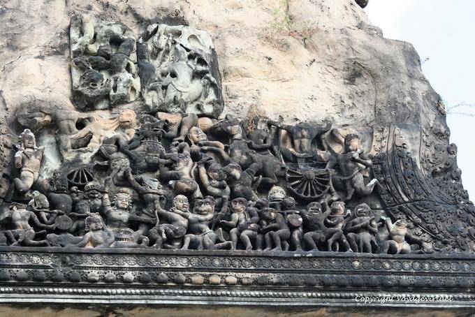 Fragment of a scene of frenzied fight, Angkor Wat, Angkor, Cambodia