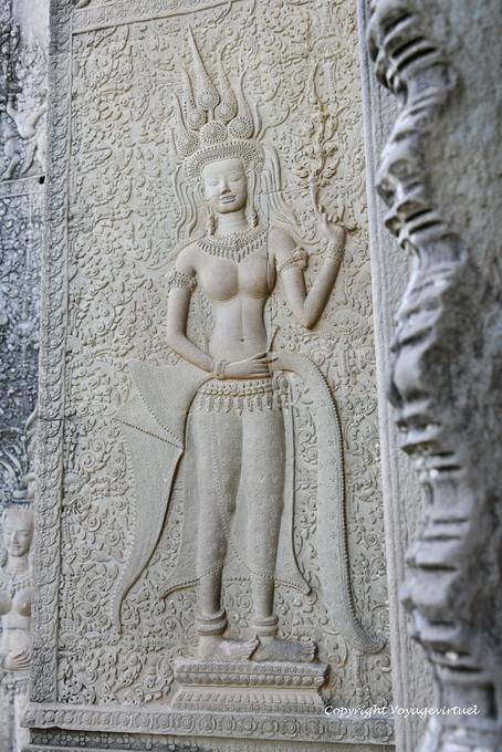 Perfection of the relief of devata, Angkor Wat, Angkor, Cambodia
