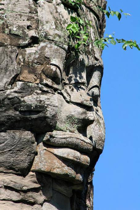 Close-up on top of the father of Jayavarman VII, the Bayon Angkor Thom, Angkor, Cambodia