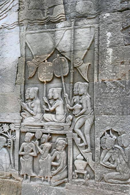 Offering relief Bayon Angkor Thom gallery, Angkor, Cambodia