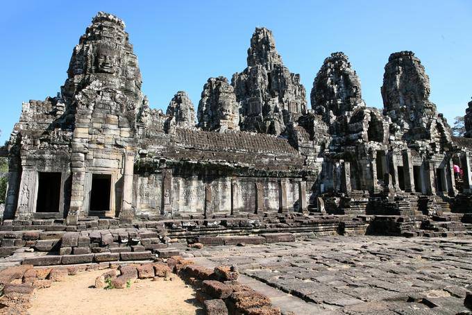 Facade and north galleries Bayon Angkor Thom, Angkor, Cambodia