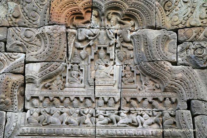 Vishnu on a bed of Kinnaris, Wat Nokor, Kampong Cham - Cambodia