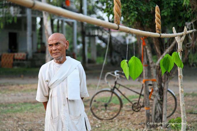 Benevolent monk Nokor Bachey, Kampong Cham - Cambodia
