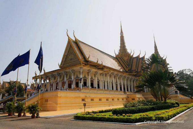 Preah Thineang Dheva Vinnichay or Throne Room, Royal Palace, Phnom Penh - Cambodia