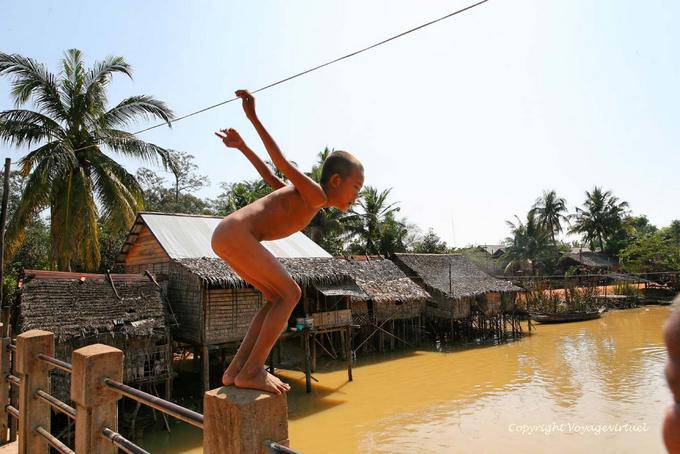 Diving from a bridge, Siem Reap - Cambodia