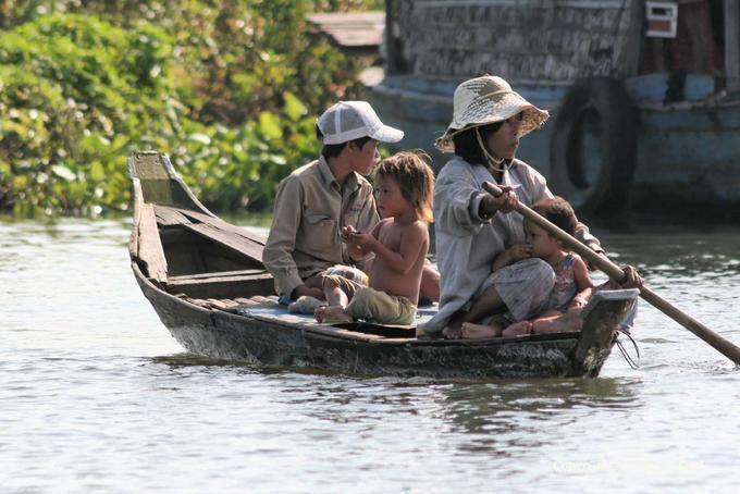 Family boat on the Tonle Sap Lake - Cambodia