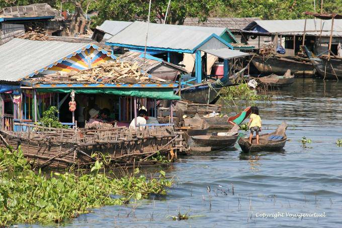 Daily life in a floating village of Tonle Sap Lake - Cambodia