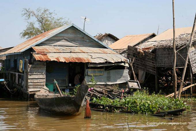 Fisherman's house on the Tonle Sap - Cambodia