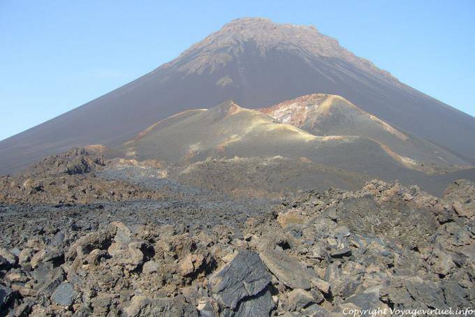 Fogo Pico volcano Strombolian - Cape Verde