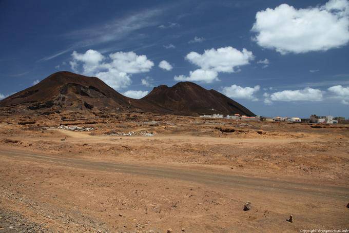 São Vicente, Calhau hill to the mine-like - Cape Verde