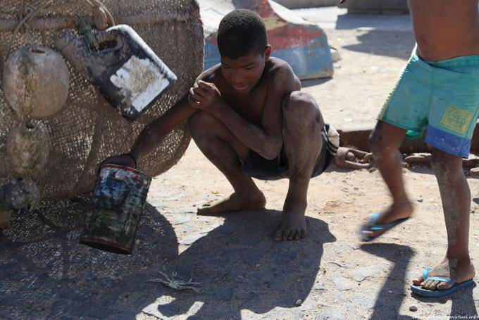 São Vicente, fishing port Mindelo crab hunting - Cape Verde