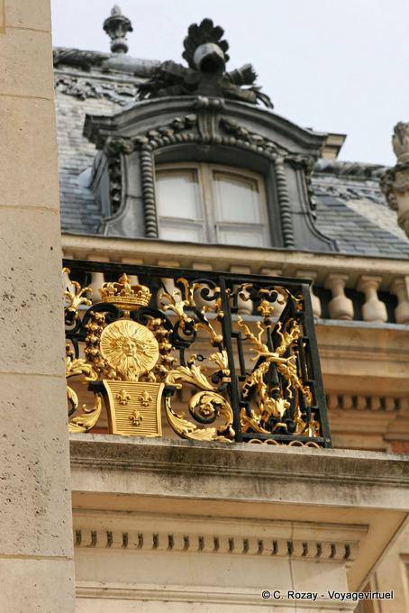 Arms of the Sun King, Versailles