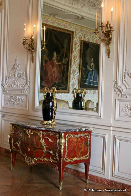 Furniture and mirror, Large Cabinet of Madame Adelaide, Versailles