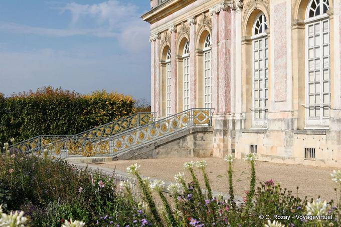 Staircase of the show gardens, the Grand Trianon, Versailles