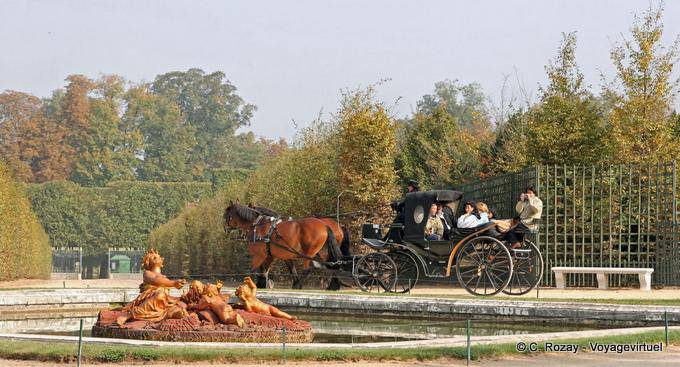Carriage, and Ceres Fountain, by Th. Regnaudin Versailles