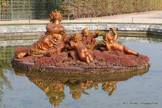 Ceres Basin, Versailles