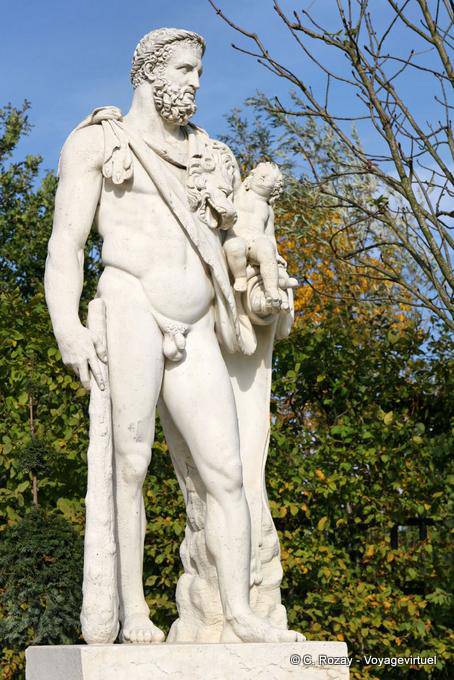 Statue of Hercules and Telephus by Noël Jouvenet, 1685, Versailles