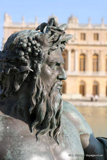 Profile of the Seine, bronze statue, Versailles