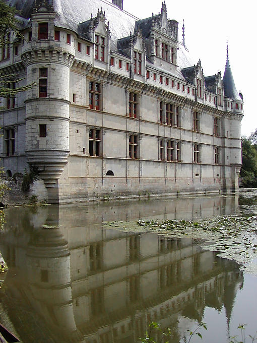 Side in Indre, Château d'Azay-le-Rideau, France.