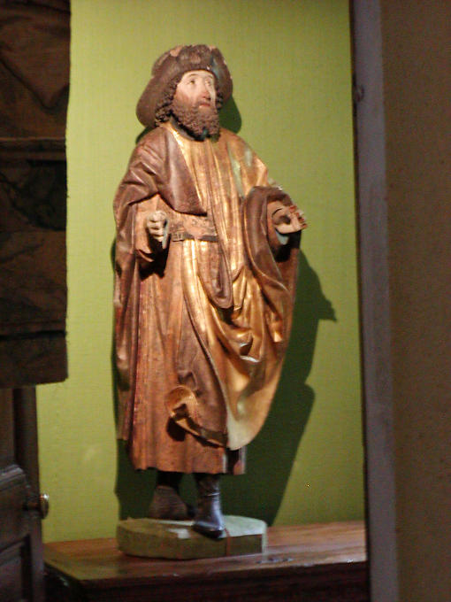 Wooden statue, Château d'Azay-le-Rideau, France.