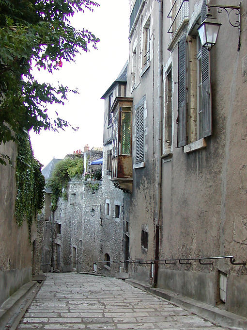 Well-Châtel neighborhood, Blois, France.