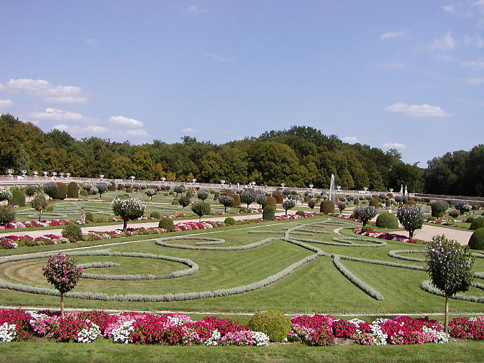 Garden of the Château de Chenonceau, France.