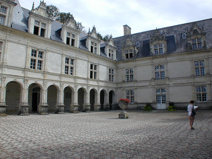 Courtyard, Château de Villandry, France.