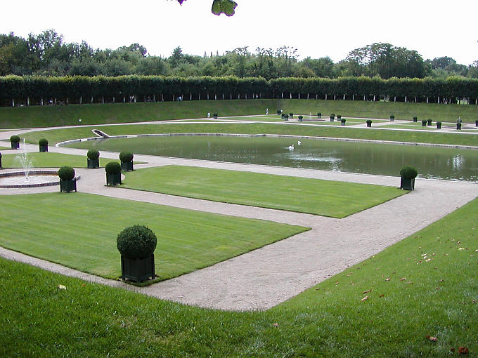 The Water Garden, Château de Villandry, France.