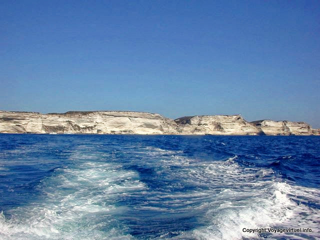 Bonifacio, remote cliffs, Corsica