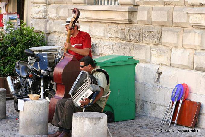 Street musicians, accordion and bass, Avignon, Provence, France