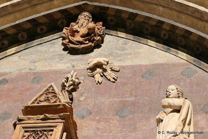 Close-up detail of the pediment top of the Collegiate Church of Saint-gate Agricola, Avignon, Provence, France