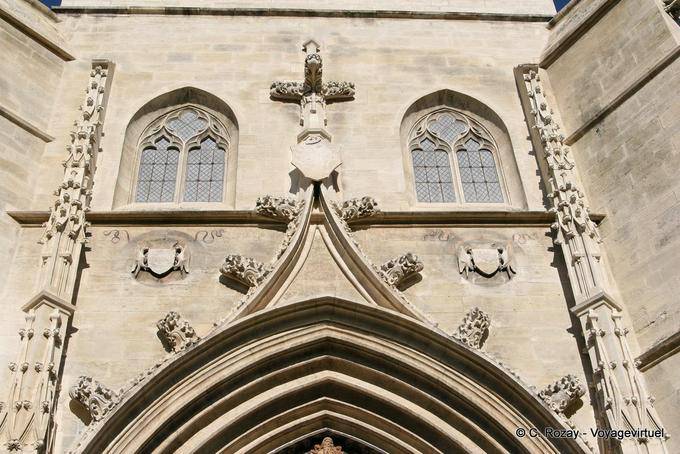 Gothic decoration on the facade, St. Agricola of Avignon Collegiate, Provence, France