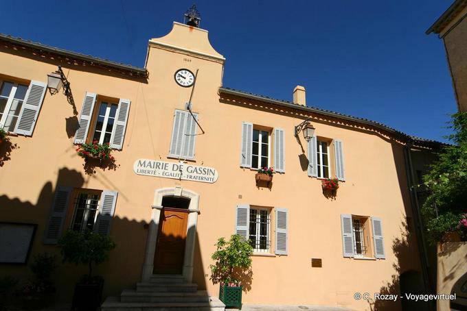 Gassin, City Hall building which dates from 1584, Provence, France