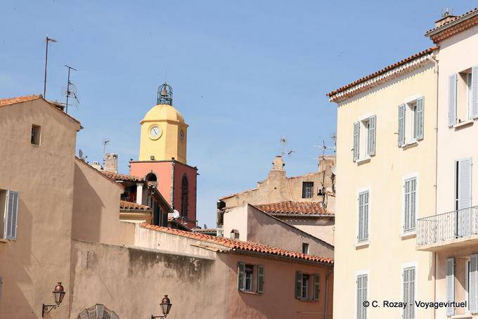 Saint-Tropez, overlooking the Church of the Italian Baroque eighteenth, Provence, France