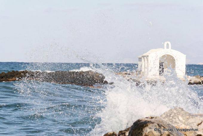 Breaking wave on the way to Saint-Nicolas, Georgioupolis - Crete, Greece