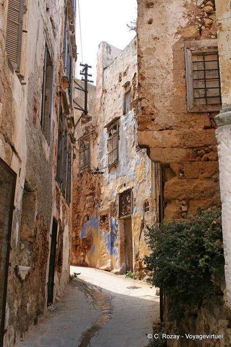 Street of the old quarter of Topanas, Chania (τα Χανιά) - Crete, Greece