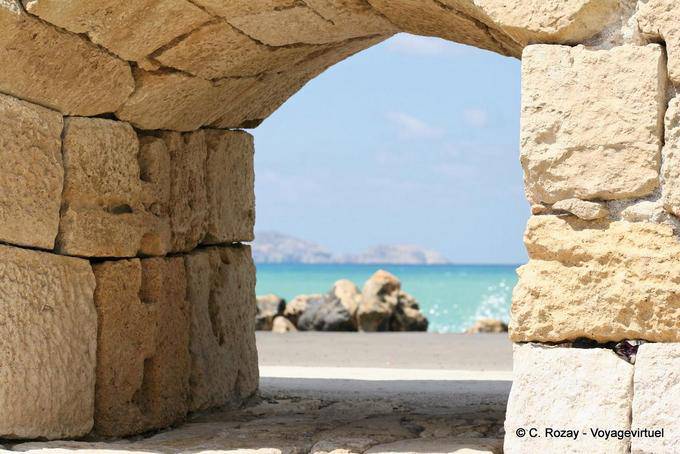 Wall thickness Rocca al Mare, Heraklion - Crete, Greece